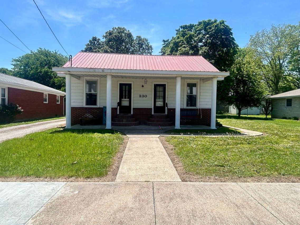 230 E 3rd St., Brookport, IL 62910