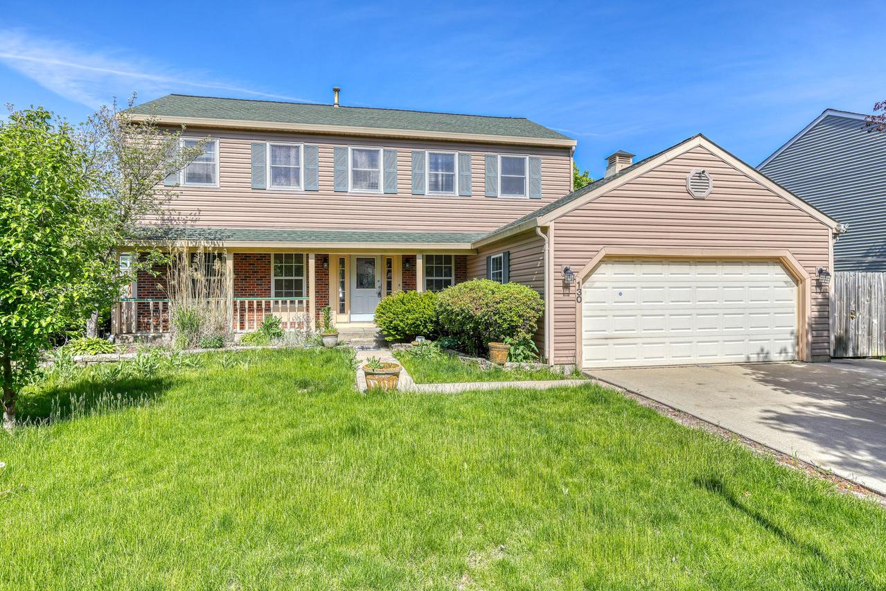 130 Canton Ln., Streamwood, IL 60107