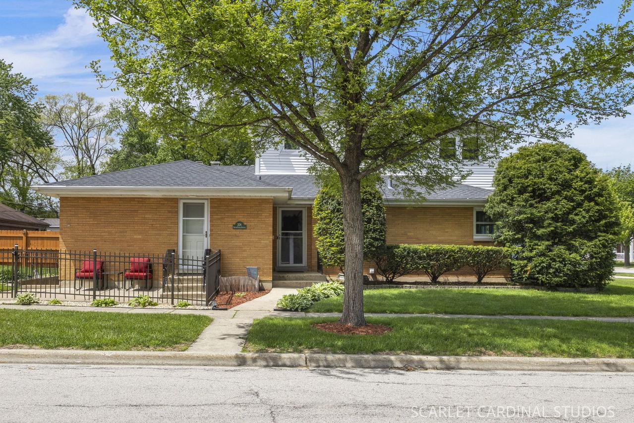 326 S Chase Ave., Lombard, IL 60148