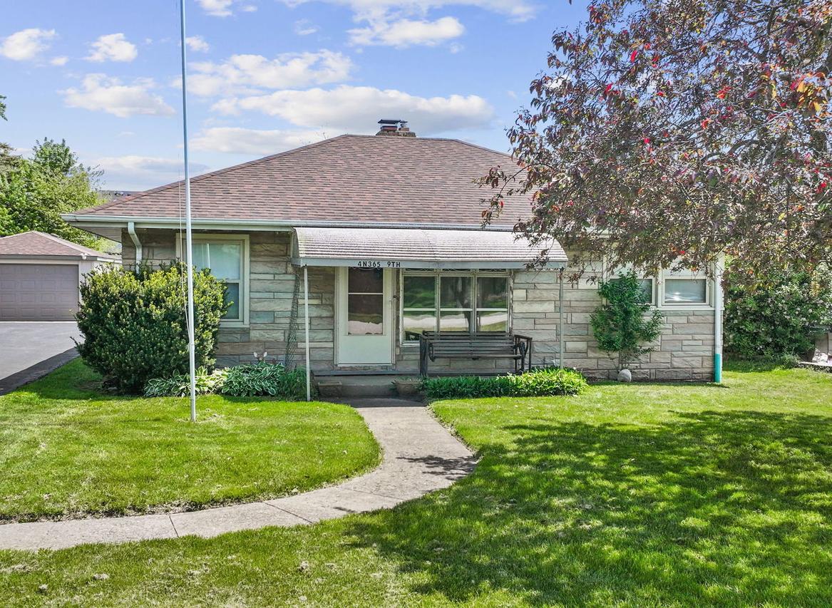 4N365 9th Ave., Addison, IL 60101