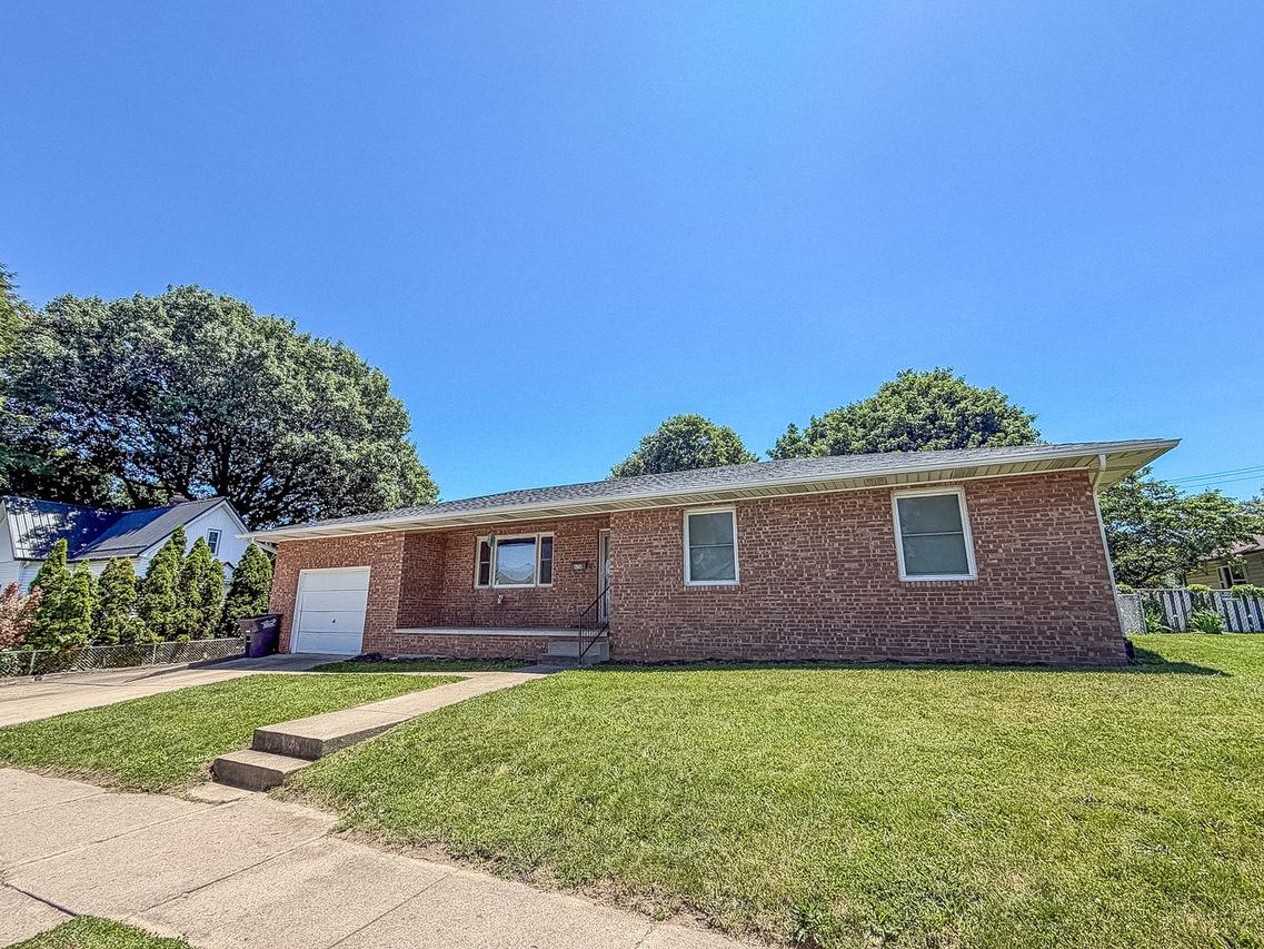 626 Bryan Ave., Danville, IL 61832