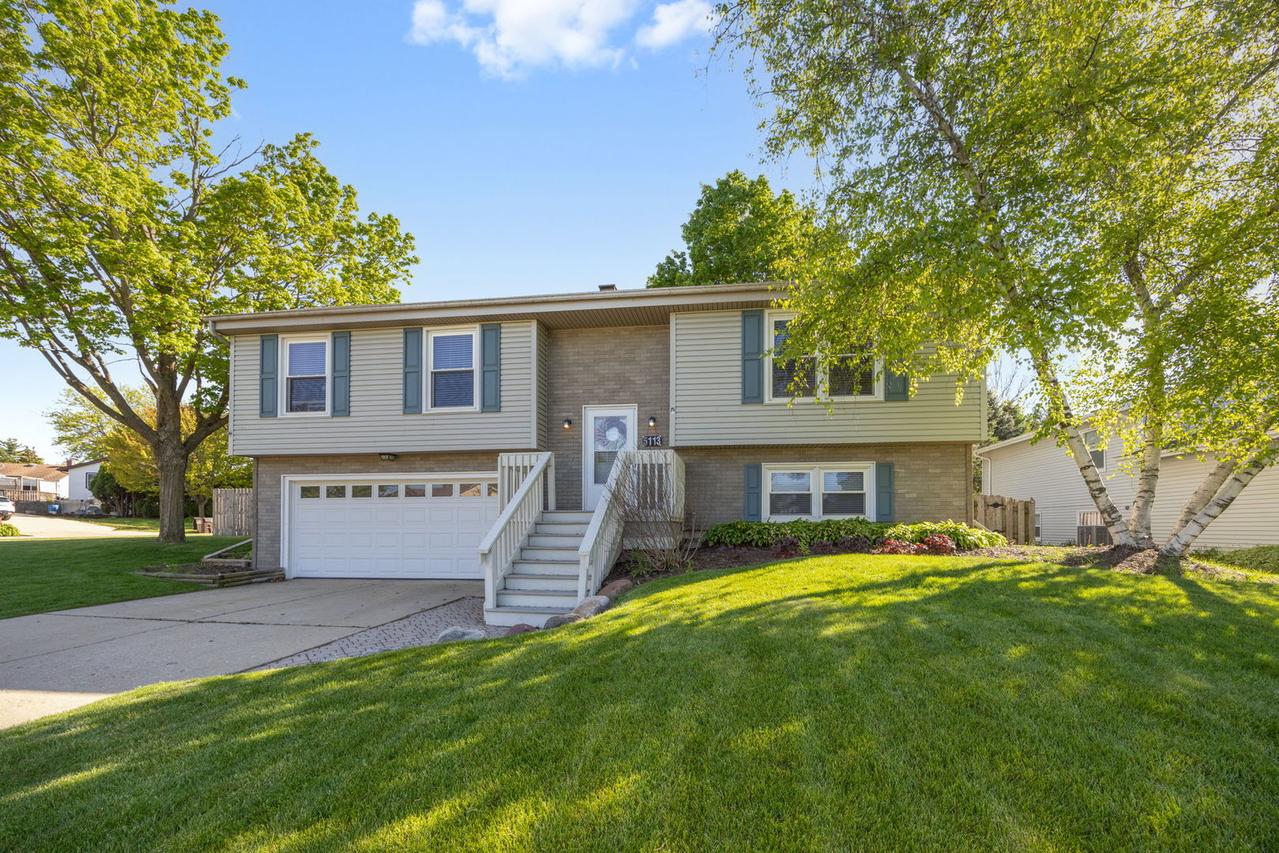 5113 W Dartmoor Dr., Mchenry, IL 60050