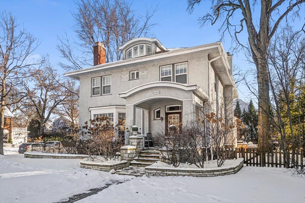 1003 Forest Ave., Wilmette, IL 60091