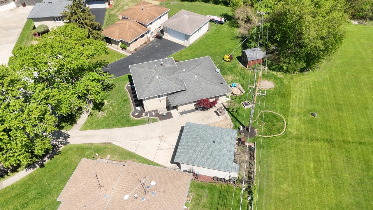 16409 Laura Ln., Oak Forest, IL 60452