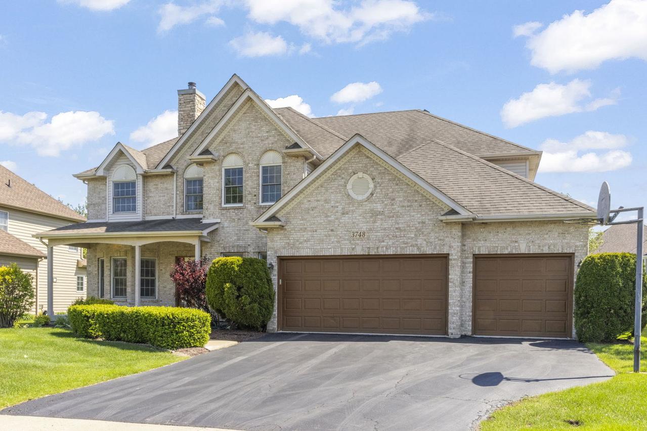 3748 Sunburst Ln., Naperville, IL 60564