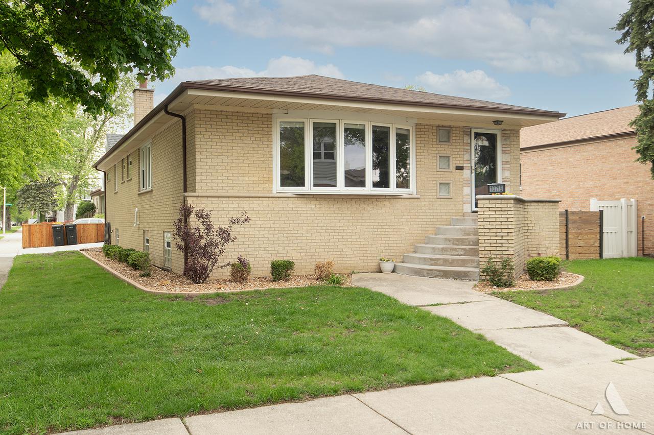 10715 S Lawndale Ave., Chicago, IL 60655