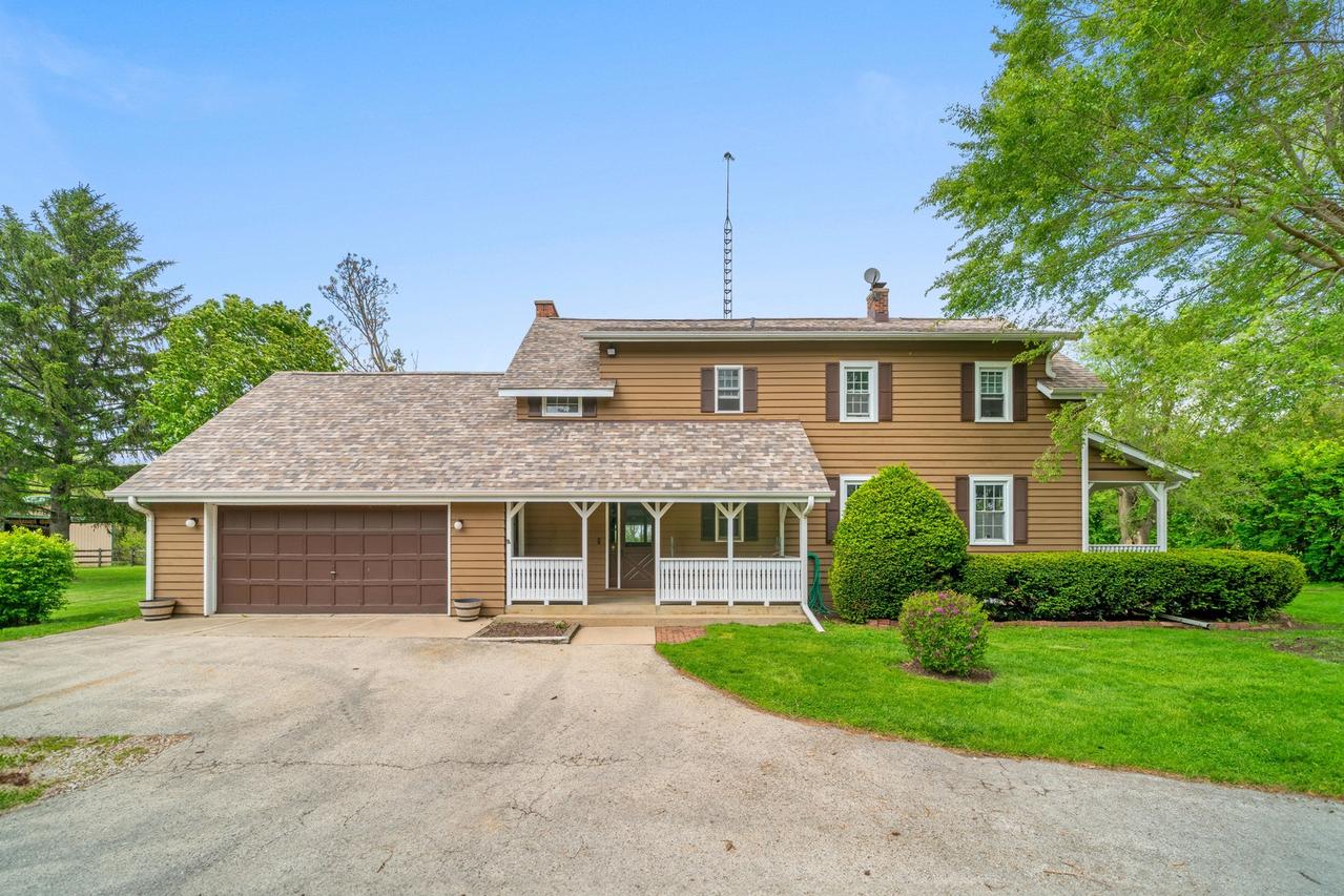 1977 County Line Rd., Sandwich, IL 60548