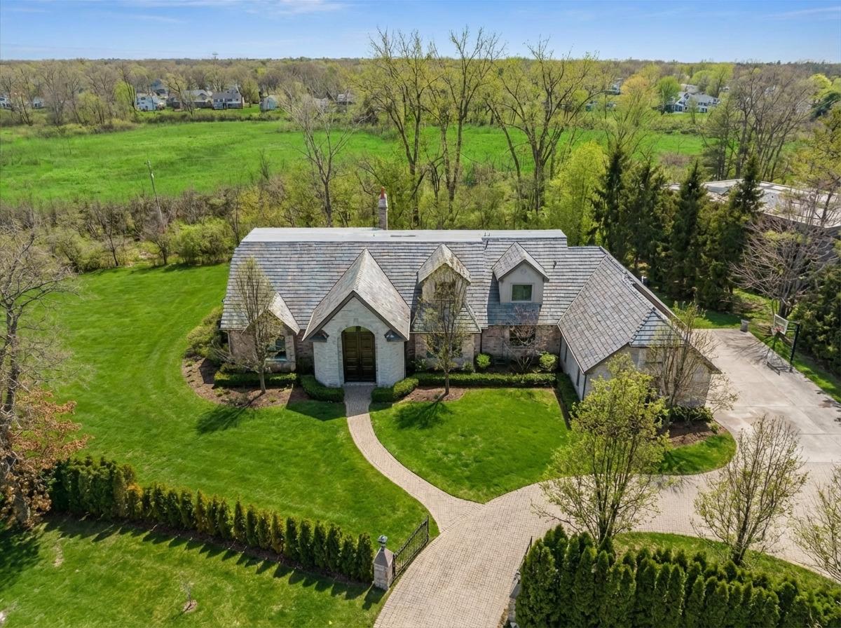 1630 Ridge Rd., Highland Park, IL 60035