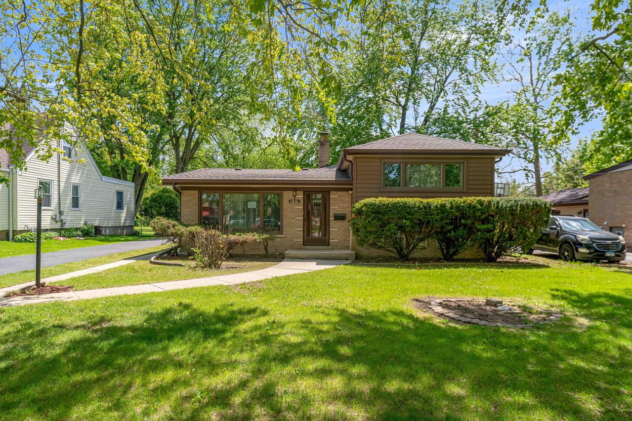 1631 187th St., Homewood, IL 60430