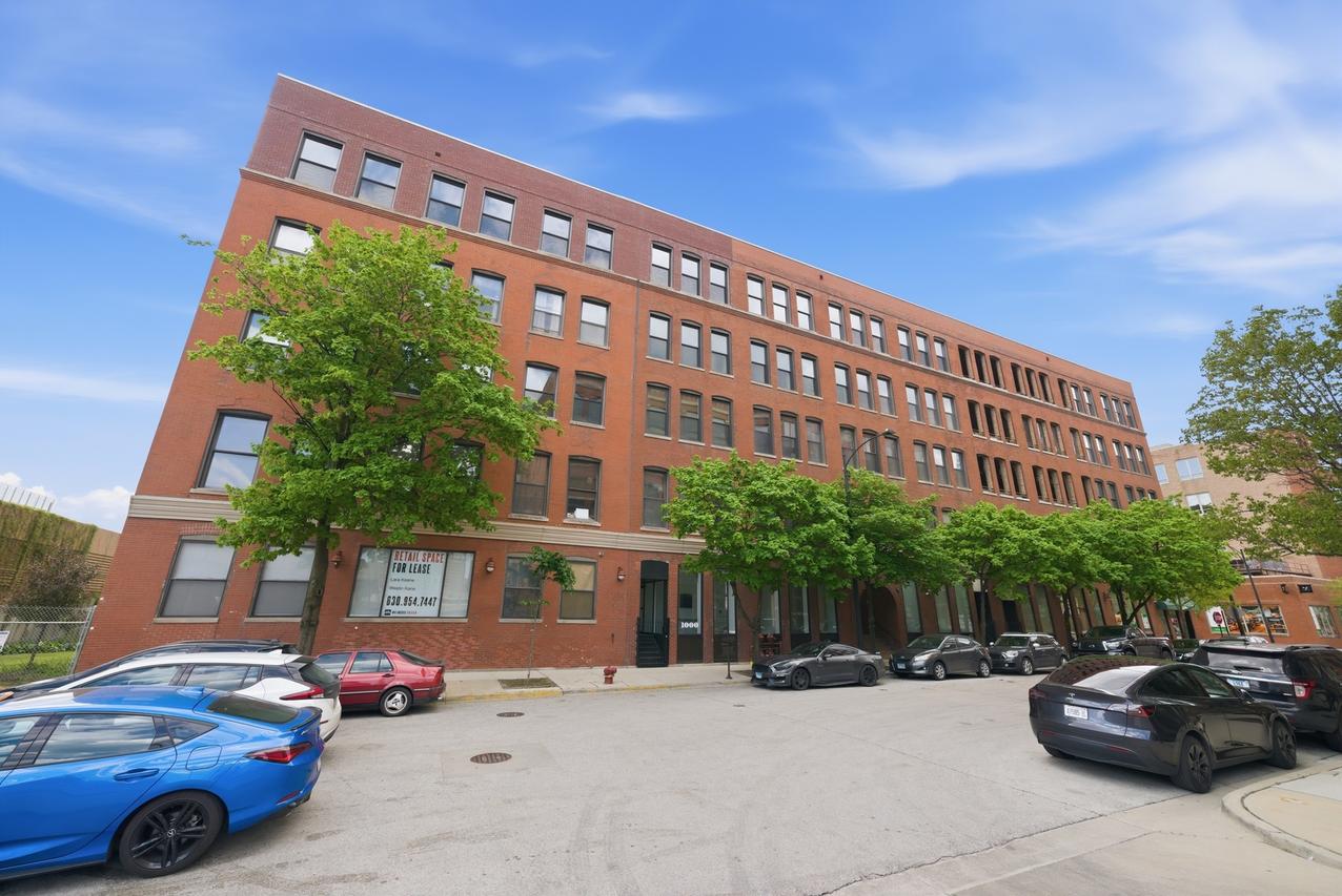 400 S Green St. #310, Chicago, IL 60607
