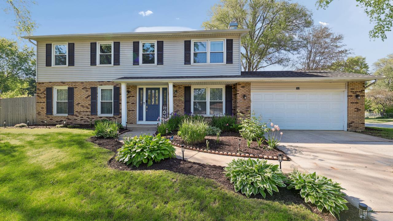 88 Devonshire Cir., Elgin, IL 60123