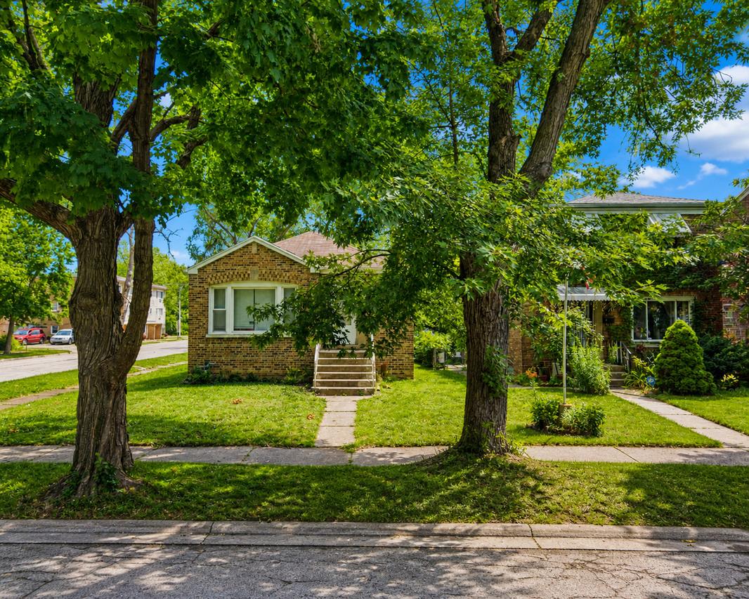 14301 S Edbrooke Ave., Riverdale, IL 60827
