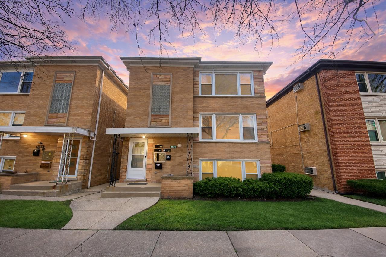 1124 Hannah Ave., Forest Park, IL 60130