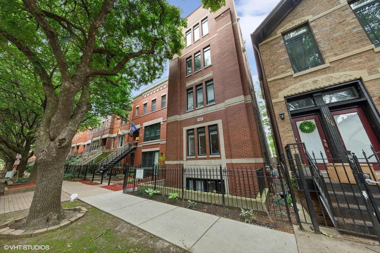 1308 W Fillmore St. #4, Chicago, IL 60607