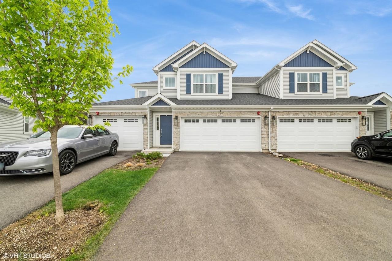 277 Masters Dr., Addison, IL 60101