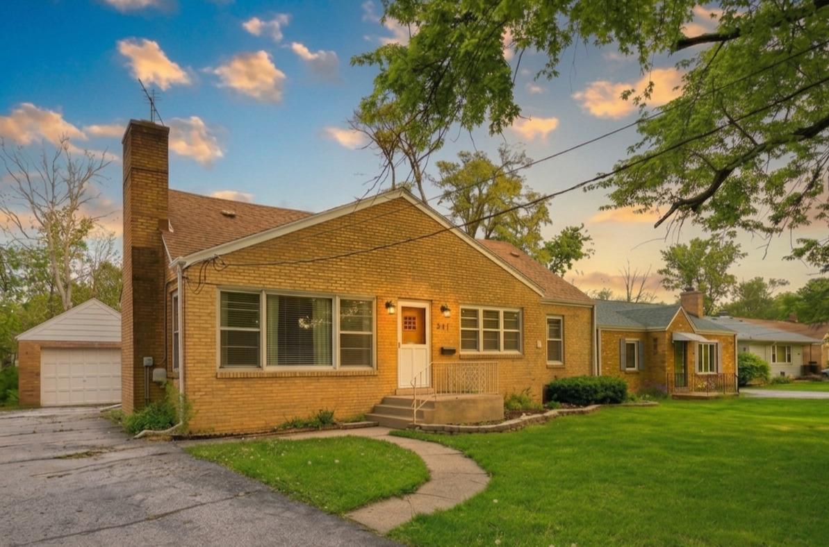 341 W Exchange St., Crete, IL 60417
