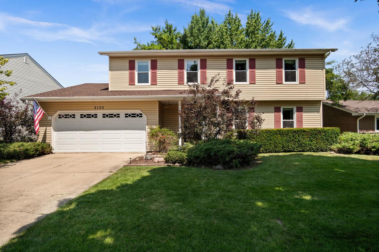 2130 Valley Creek Dr., Elgin, IL 60123