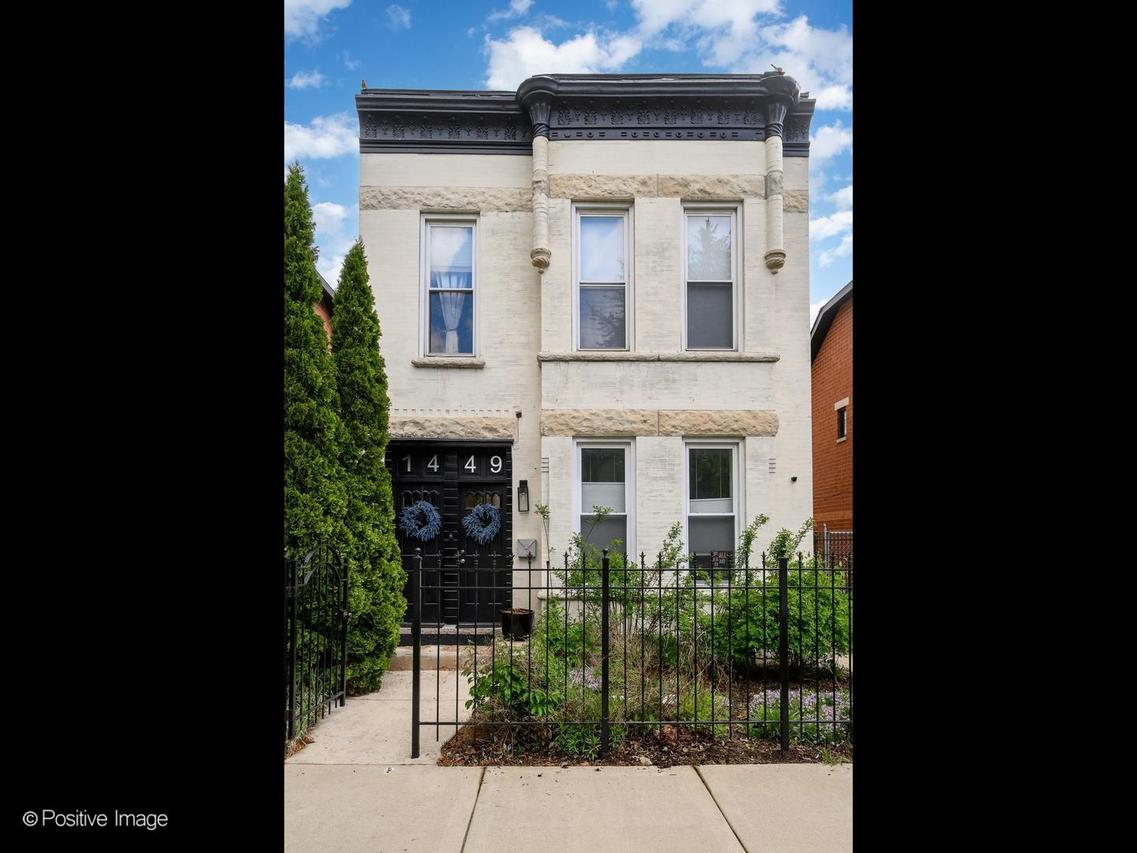 1449 N Fairfield St., Chicago, IL 60622