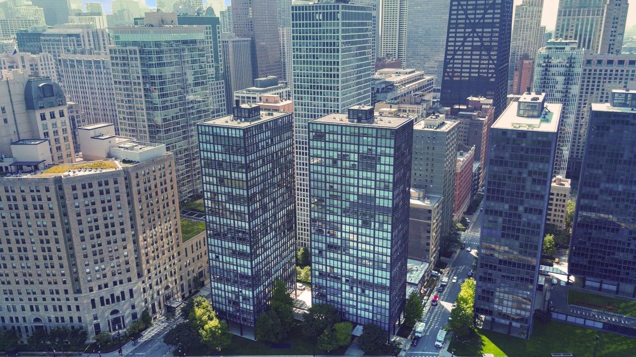860 N Lake Shore Dr. #8L, Chicago, IL 60611