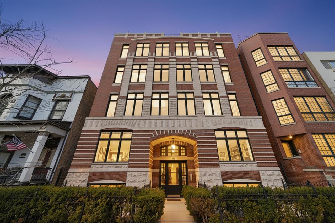 540 W Oakdale Ave. #4E, Chicago, IL 60657