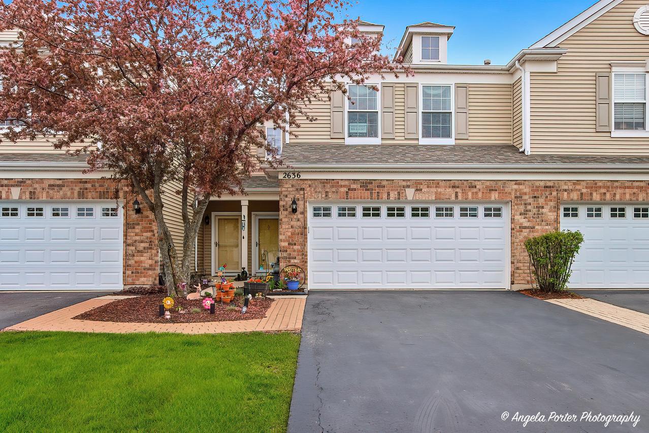 2636 Evergreen Cir., Mchenry, IL 60050