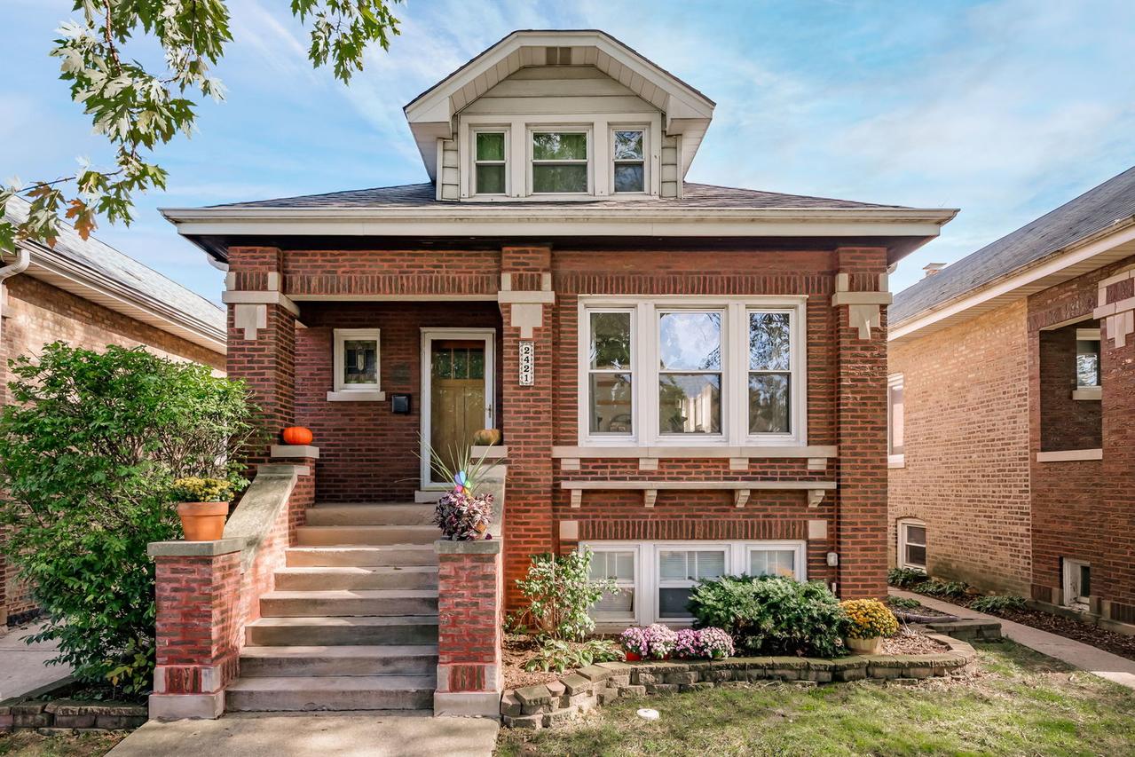 2421 Wesley Ave., Berwyn, IL 60402