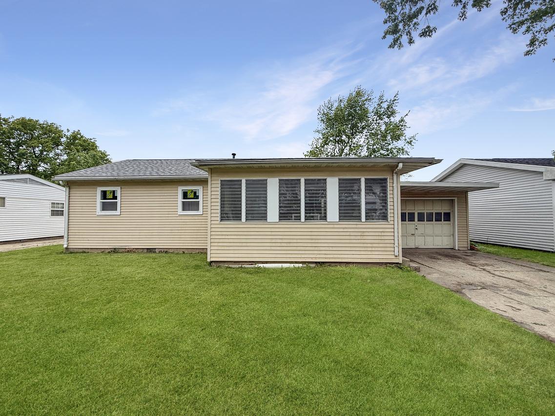 1305 Harper Dr., Rantoul, IL 61866