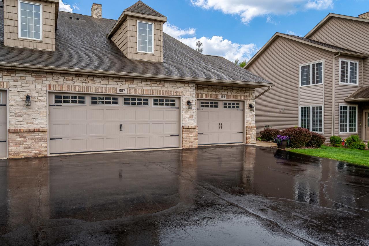607 Queens Ct., Rockton, IL 61072