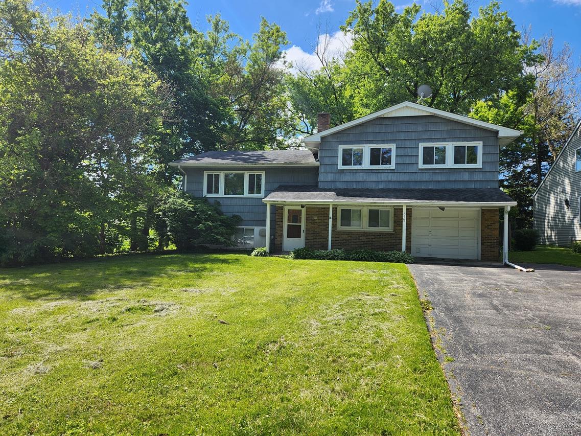 629 Jonquil Ave., Lisle, IL 60532