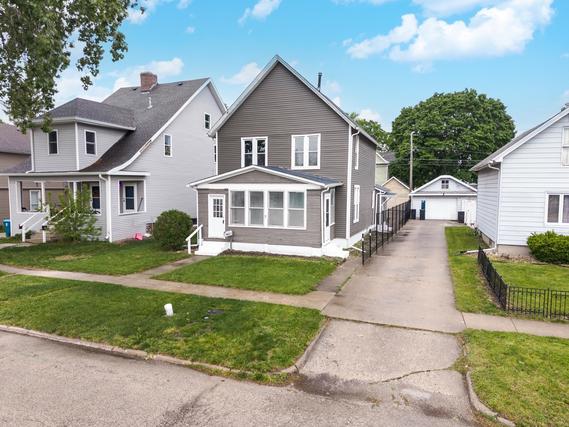 New Homes with Master Bedrooms on the 1st Floor in Pontiac: May 2nd to May 8th