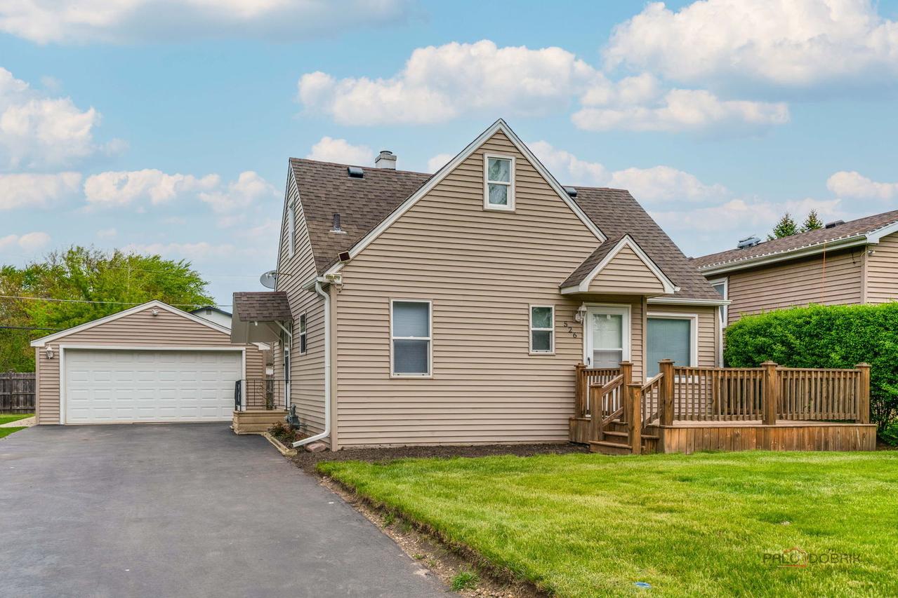 526 Clover Ln., Round Lake Beach, IL 60073
