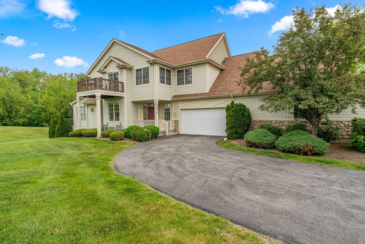 8674 Saddlebred Ct., Frankfort, IL 60423