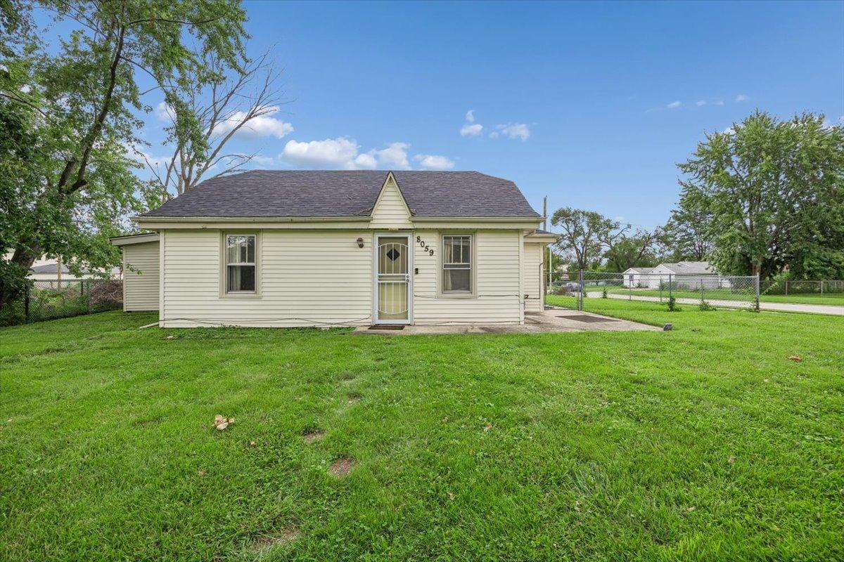 8059 Lorel Ave., Burbank, IL 60459