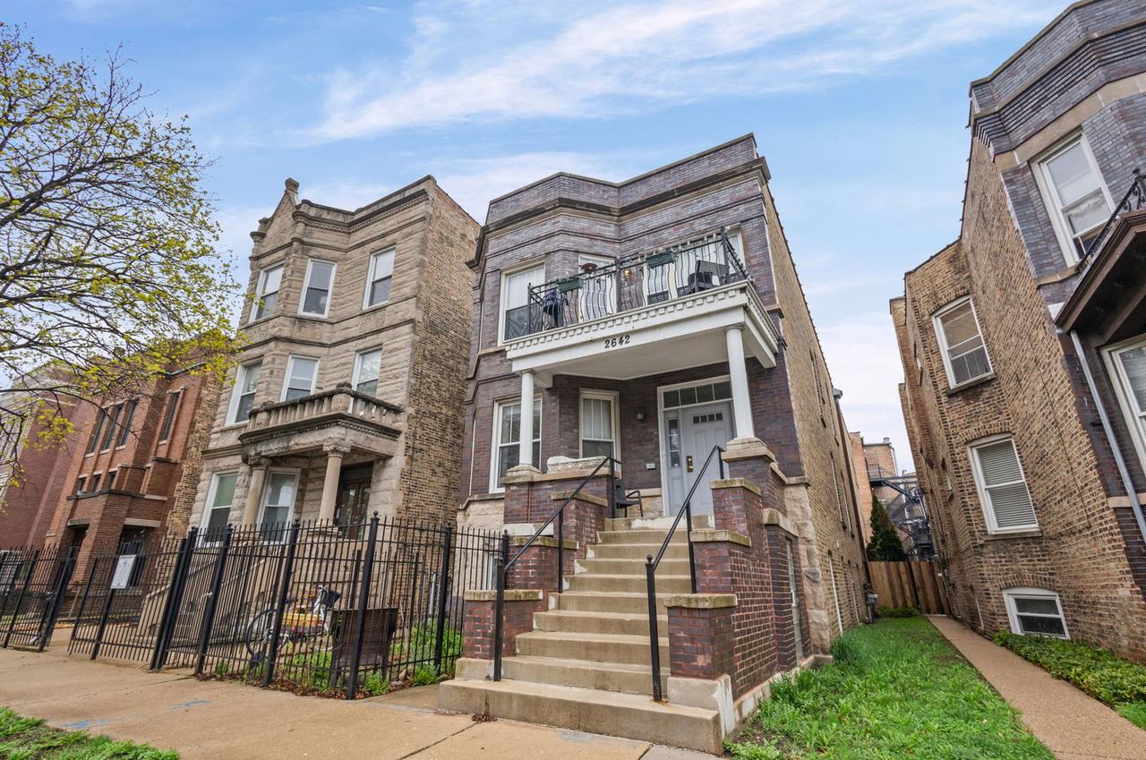 2642 N Talman Ave. #1A, Chicago, IL 60647