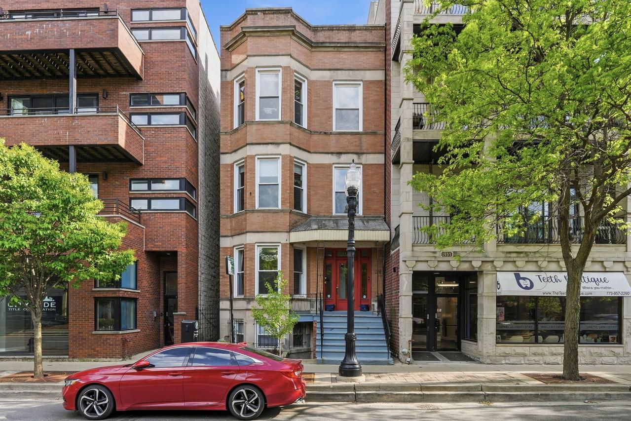 1929 W Irving Park Rd. #2, Chicago, IL 60613