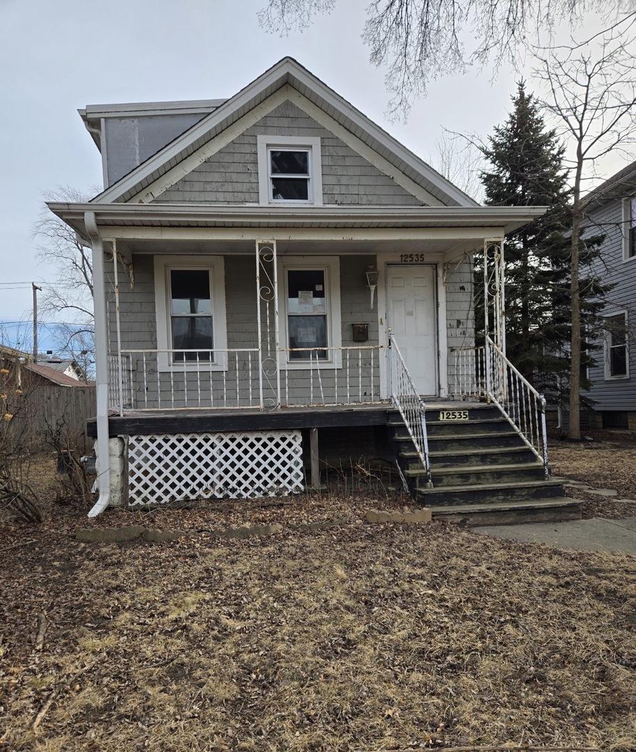 12535 Elm St., Blue Island, IL 60406
