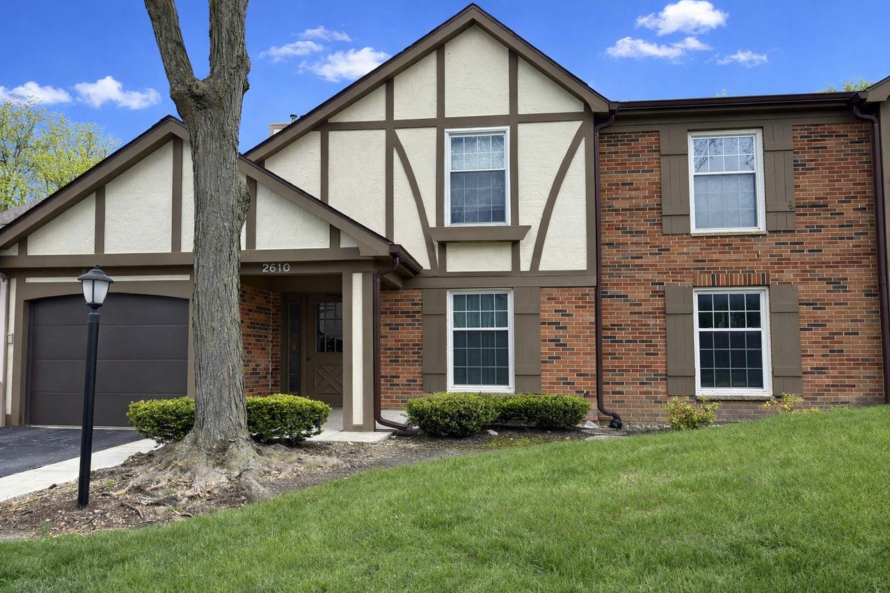 2610 Northampton Dr. #B1, Rolling Meadows, IL 60008