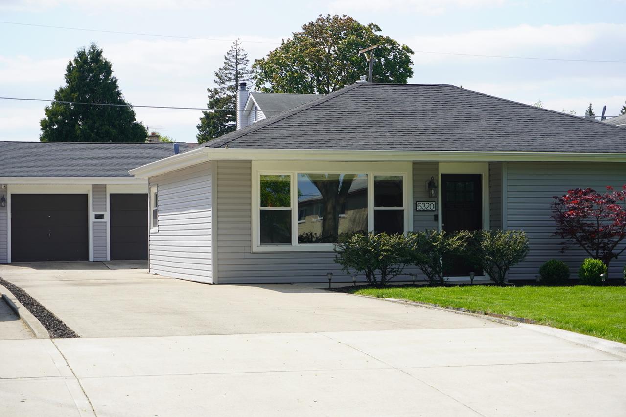 5320 S Madison Ave., Countryside, IL 60525