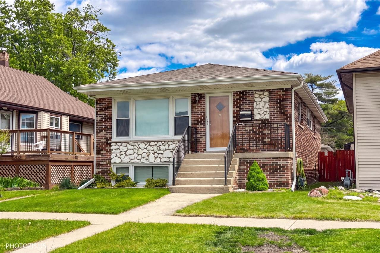 4043 N Wagner Ave., Schiller Park, IL 60176