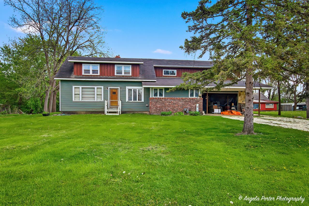 42177 N Lake Ave., Antioch, IL 60002