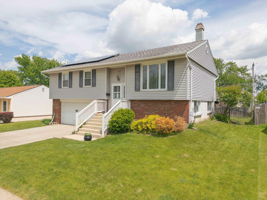 309 Hale Ave., Romeoville, IL 60446