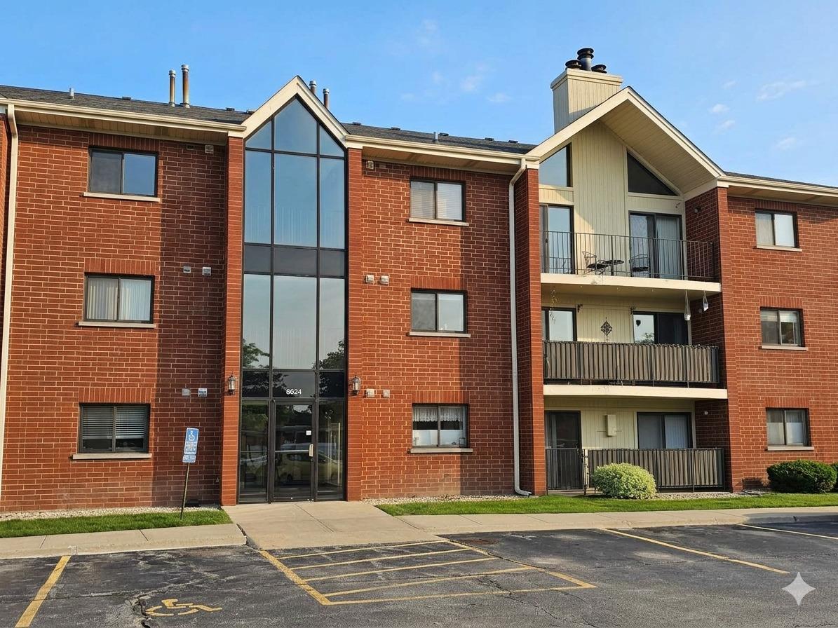 6624 Martin France Cir. #3B, Tinley Park, IL 60477