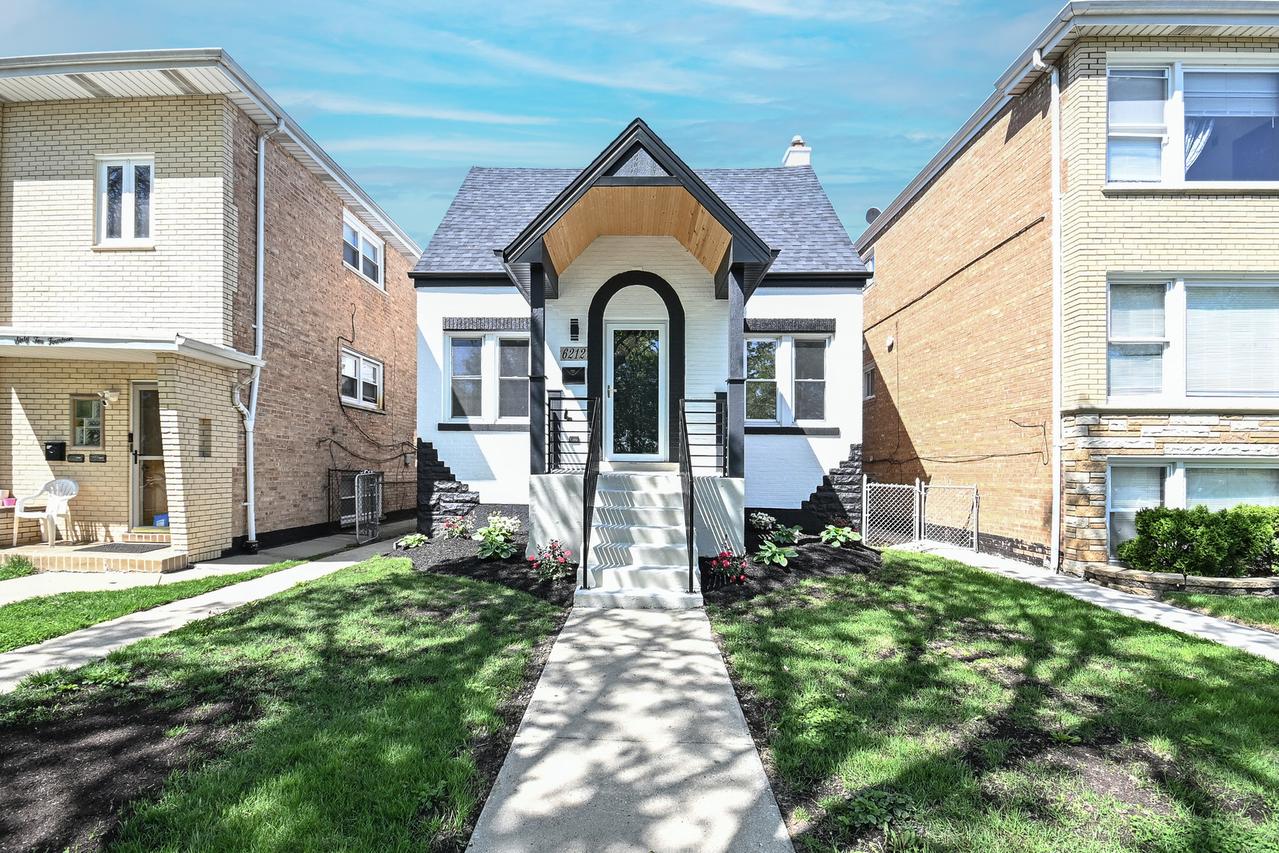 6212 S Mulligan Ave., Chicago, IL 60638