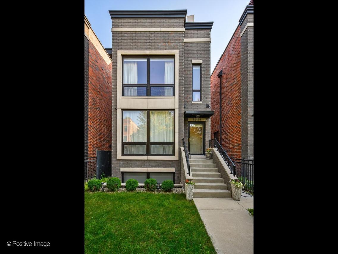 2521 W Medill Ave., Chicago, IL 60647