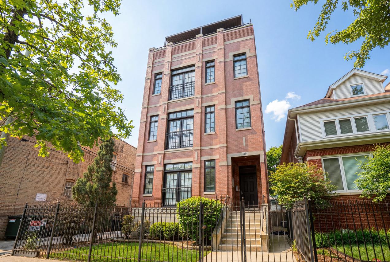 3814 N Greenview Ave. #3, Chicago, IL 60613
