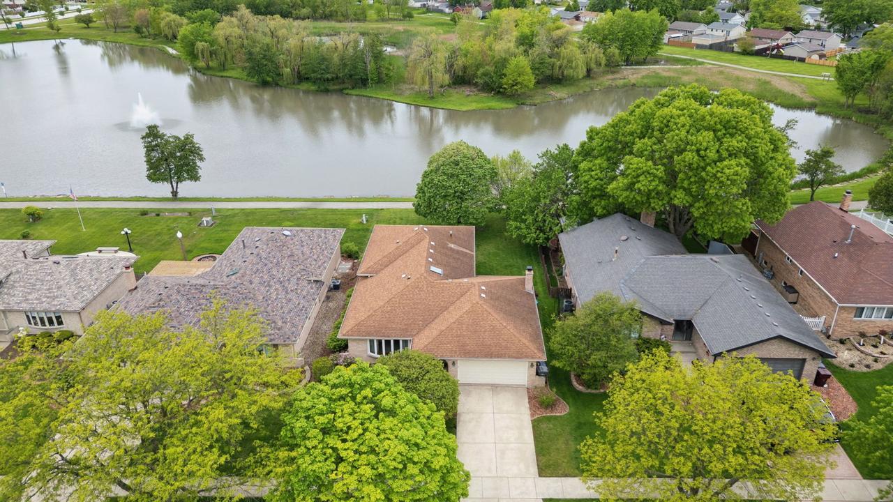 16170 Marigold Pl., Orland Hills, IL 60487