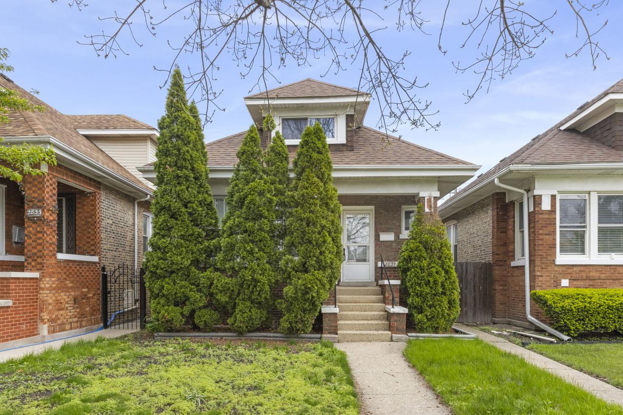 2831 N Kildare Ave., Chicago, IL 60641
