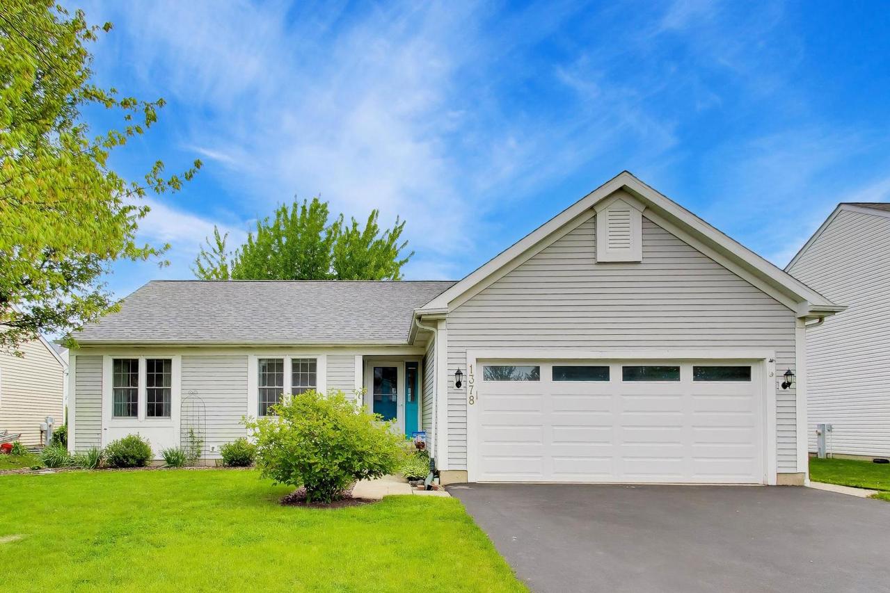 1378 Belle Haven Dr., Grayslake, IL 60030