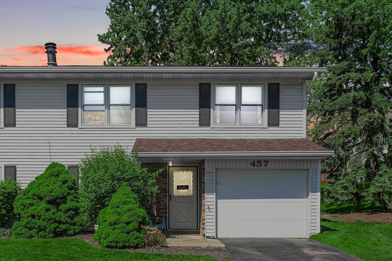 457 Wright Ct., Bolingbrook, IL 60440