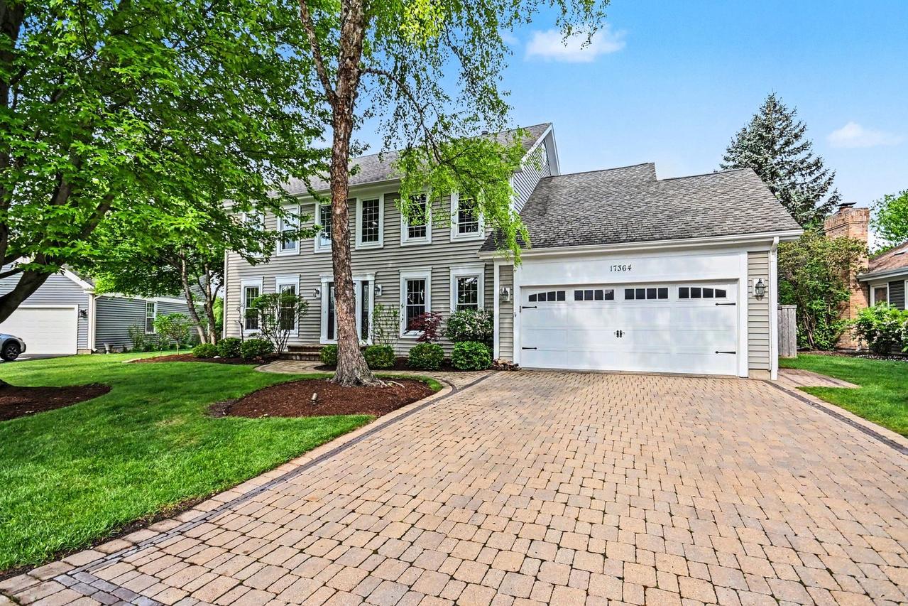 17364 W Westwind Dr., Gurnee, IL 60031